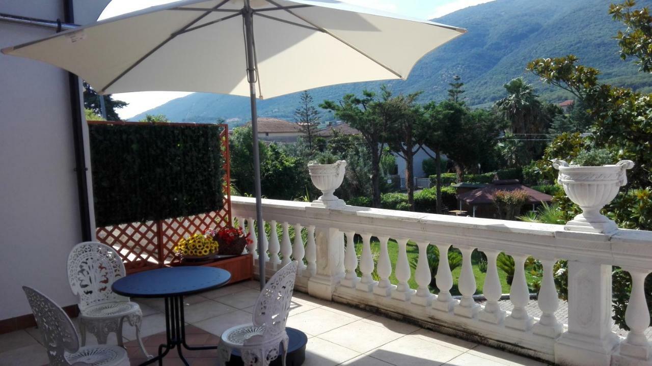 B&B Villa Di Bartolomeo Capaccio Exterior foto